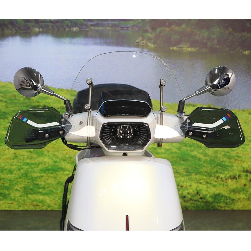 适用钱江迪诺前挡风复古风挡手把挡风QJT7改装护手罩