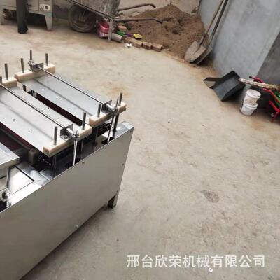 鹌鹑蛋XR-300型鹧自动壳机鸪蛋剥破壳壳去皮设备大型剥不锈钢蛋制
