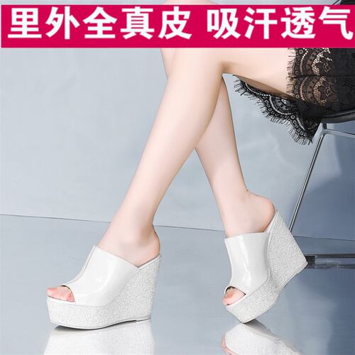 全真皮恨天高e11cm坡跟拖鞋女外穿夏新款高跟厚底凉鞋漆皮一字拖