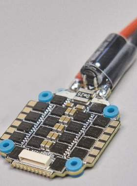 好盈乐天65A四合一电调F7飞控30.5孔距支持6S穿越机32位DSHOT1200