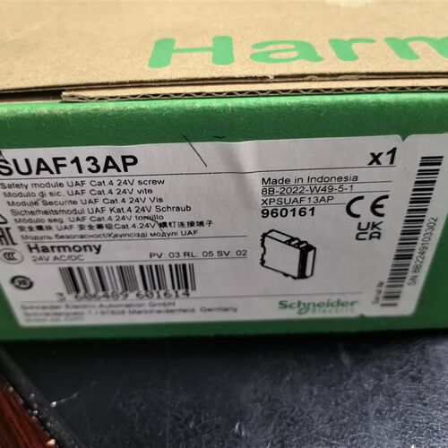 XPSUAF13AP  安全继电器