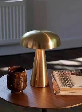 丹麦SC53蘑菇台灯咖啡厅酒吧户外USB充电卧室床头氛围触摸小夜灯