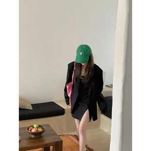 雨菲2024冬季新款韩版t气质开叉吊带连衣裙宽松百搭显瘦西装两件