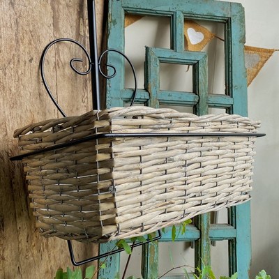 铁艺水笼头造型挂架藤篮筐长方型壁挂藤筐带防水做旧