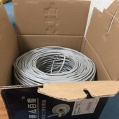 270元 超五类纯铜0.5网线 300米一箱