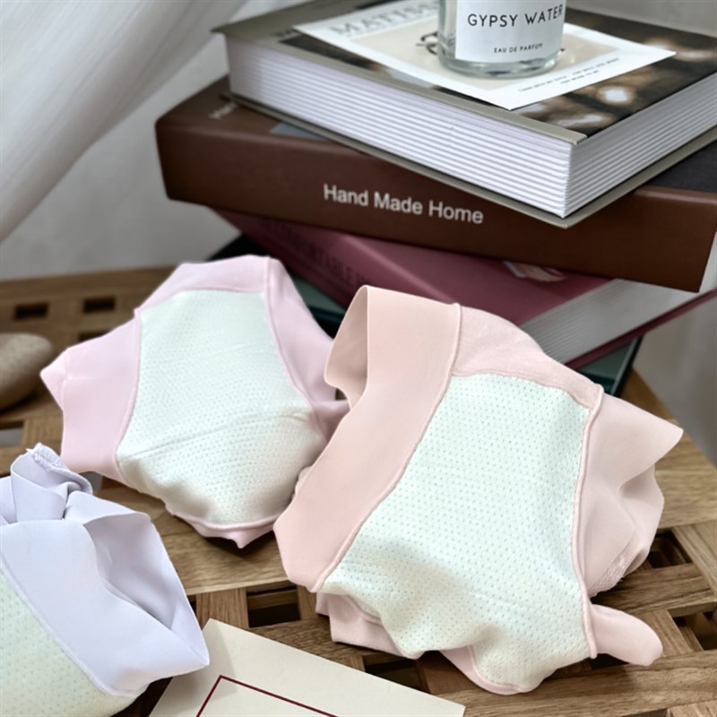 大码特高腰舒绒棉纯棉蕾丝装饰性感棉质面料简约包臀女三角裤内裤