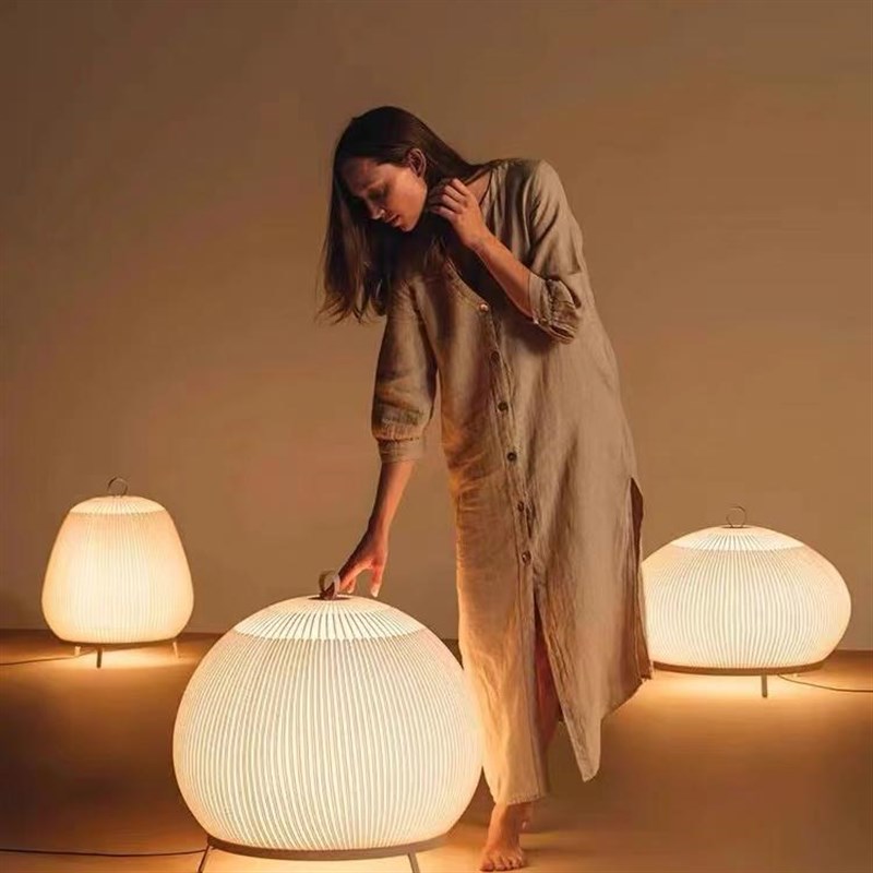 西班牙Vibi Knit台灯餐厅吊灯意式极简侘寂风艺术新款客厅落地灯