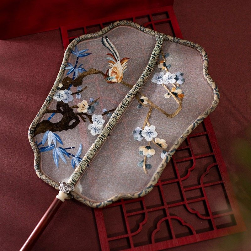 仿古复原翘头刺绣团扇手工面绣长柄宫扇绣配汉服扇子古风