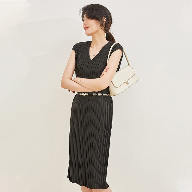 妈妈装夏季新款衣服高贵40岁洋气中年气质百褶中长款裙子连衣裙女,女装/女士精品,连衣裙,淘宝优惠券,粉丝福利购,淘宝优惠卷