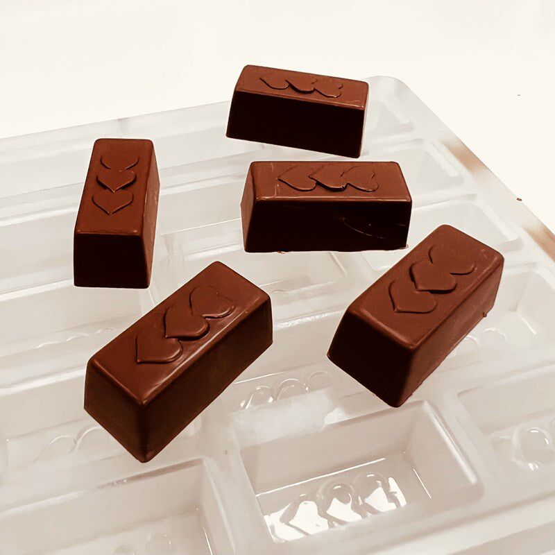 tangba堂巴 11克 30连长方心形巧克力模具 PC-1736 心连心糖果模