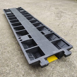 减去带线槽pvc盖板线槽加厚中一线5*7橡胶塑胶电缆水管货车线槽