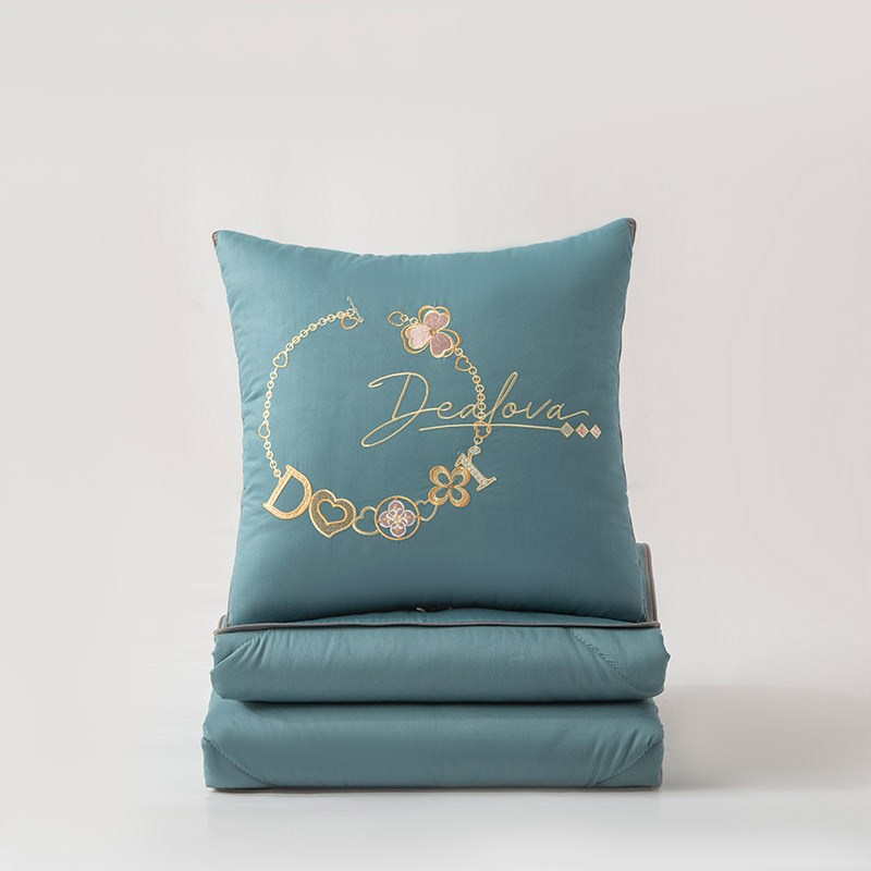 折叠加厚纯棉抱枕被子两用绣花贴身盖的午休二合一汽车靠垫车载枕