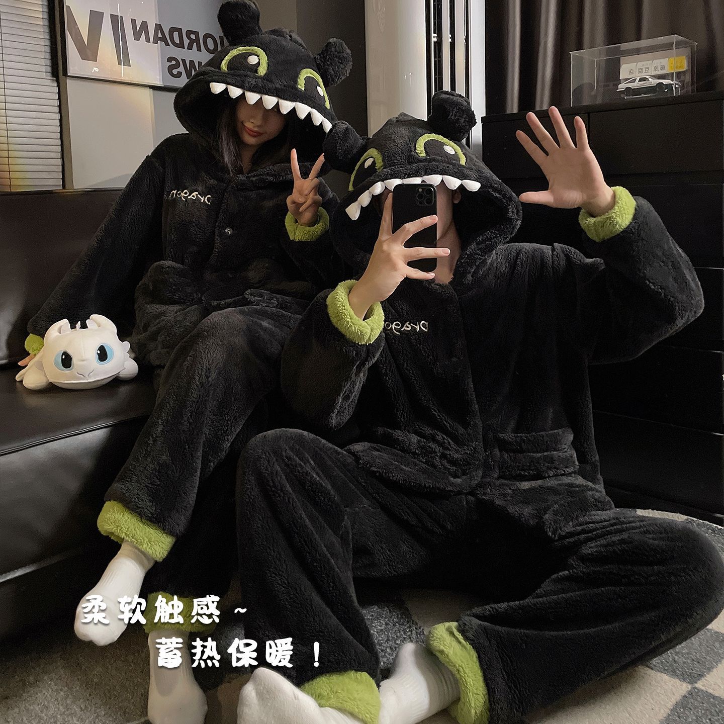 情侣睡衣女秋冬季珊瑚绒加厚加绒卡通无牙仔男士可外穿家居服套装