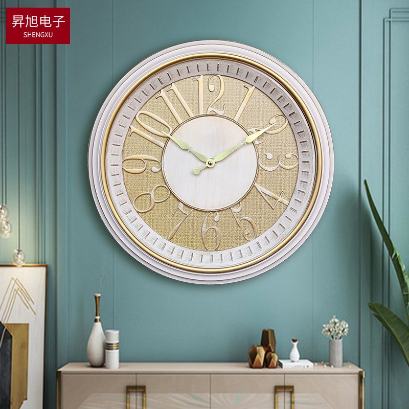 欧式挂钟 1f6寸圆形新型材料不变形 大字创意家居新品挂钟