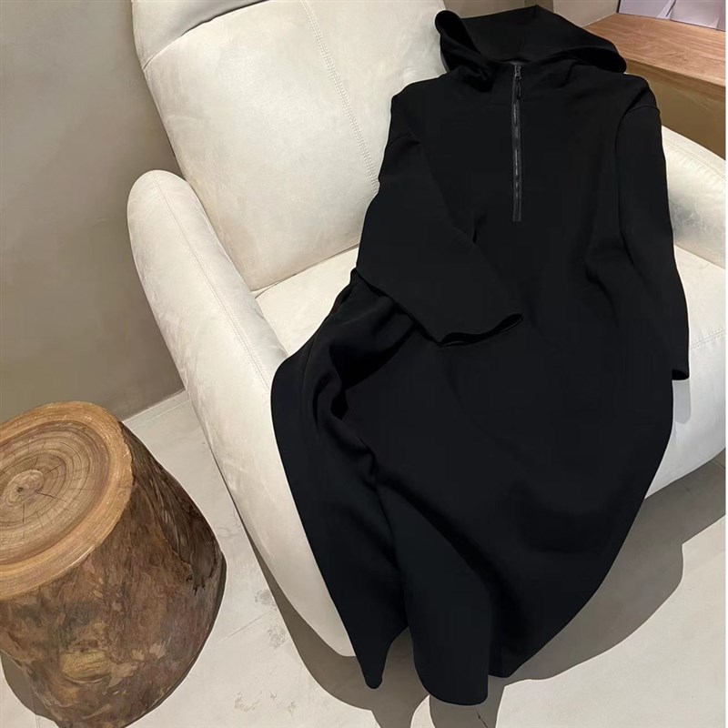 连帽半开领慵懒卫衣裙2024春季新款大码宽松显瘦休闲长袖连衣裙潮