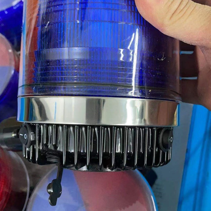 救援灯超亮工程黄充电吸顶充电警示x灯LTD5111LED圆形红蓝白爆闪