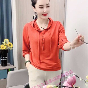 五粒扣纯色七分袖抽绳帽衫女春季新款套头卫衣宽松休闲连帽T恤衫