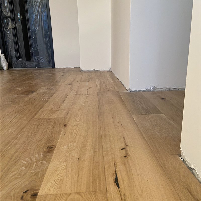 橡木纯三层地板锁扣地板 纯实木 表皮G三毫米欧洲白橡环保等级ENF