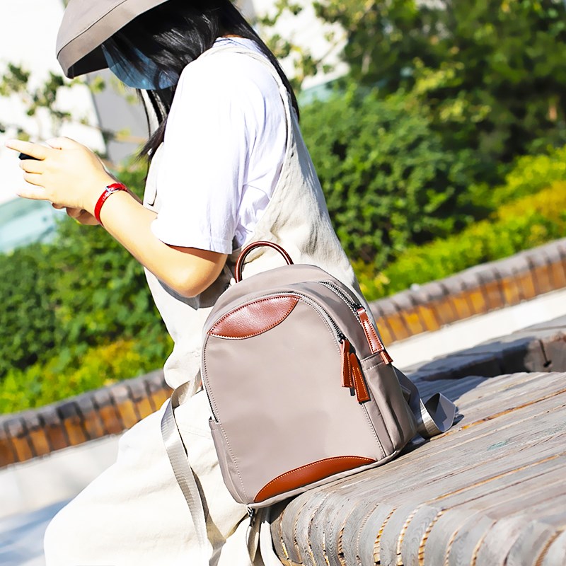 双肩包女2024新款春夏韩版时尚牛津布包包百搭旅行简约校园背包潮