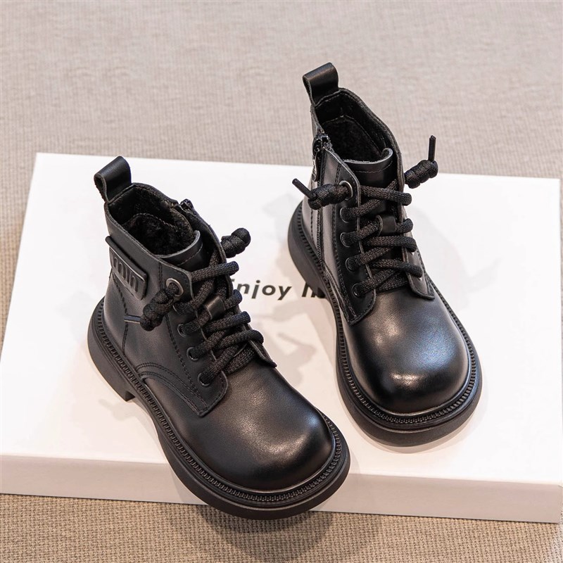 真皮儿童马丁靴2024秋冬新款男童短靴小童女O童靴子宝宝加绒皮靴