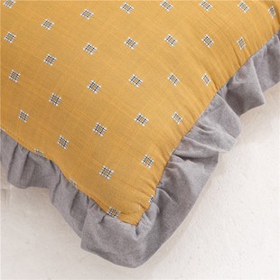 新品层纱抱枕被定制loo 时尚办公室午休毯 汽车多用被抱枕