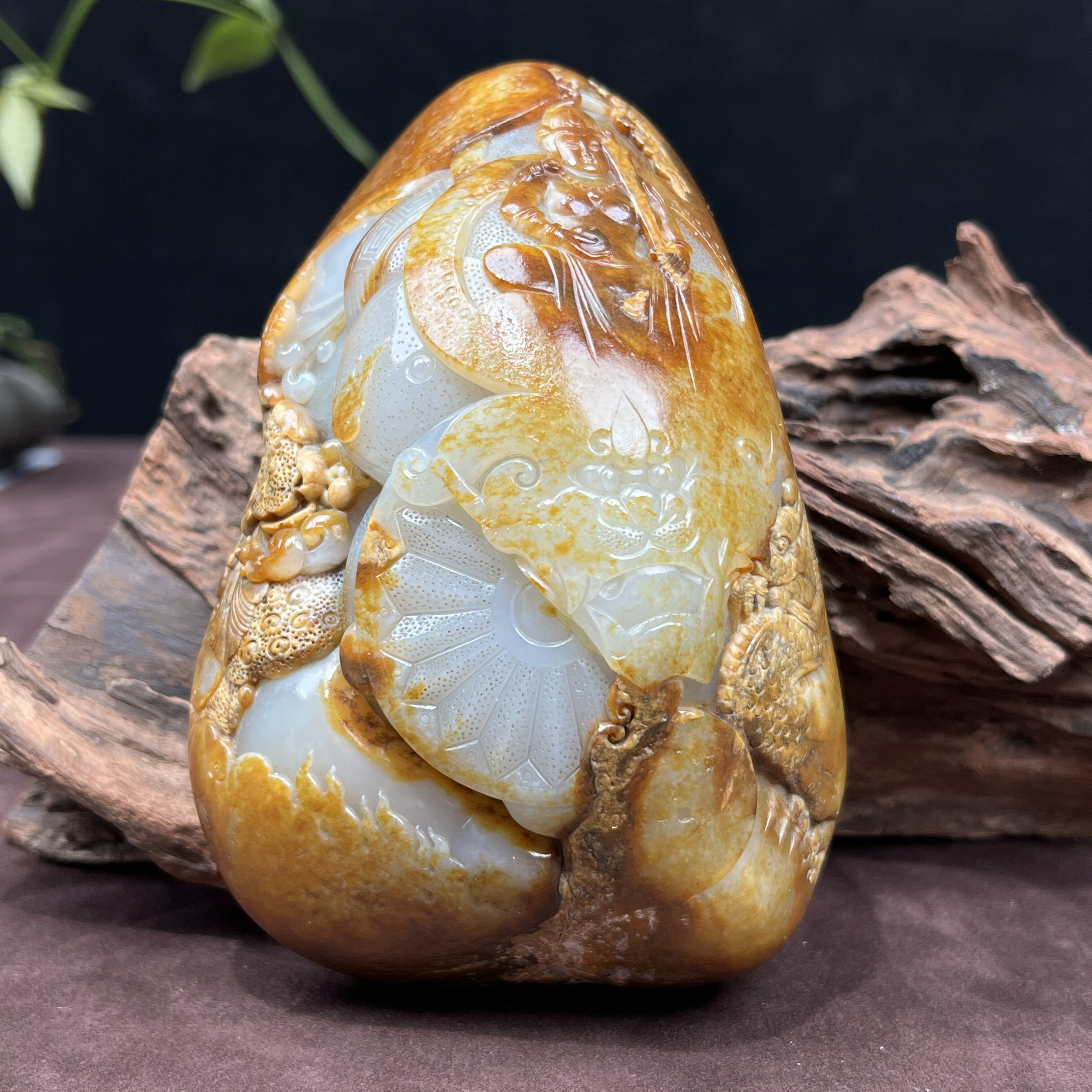 中证珠宝纯天然和田玉观音红皮籽料摆件收藏菩萨玉雕玉石子石把件