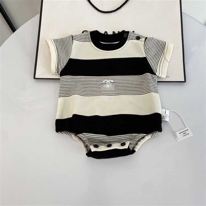 2025男宝婴儿衣服夏季薄款短袖连体衣宝宝条纹哈衣爬服新生儿包屁图片