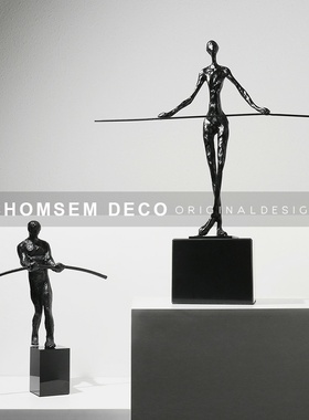 现代创意黑色铁艺人雕塑金属酒店办公室玄关桌面摆设软装饰品