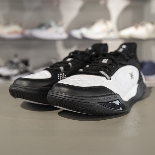 李宁正品韦德冷血2 V2 阴阳男子轻质舒适回弹篮球场地鞋ABPV001-1