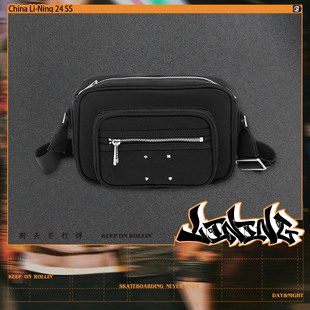 李宁正品 简约拉链多层空间容量斜挎包ABDU061 vital系列男女同款