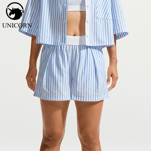Nike/耐克正品夏季女士宽松休闲透气经典中腰条纹短裤II4231-435