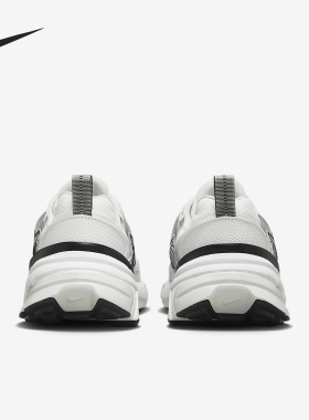 Nike/耐克正品V2K RUN女士耐磨轻便复古低帮老爹鞋HF5342-100