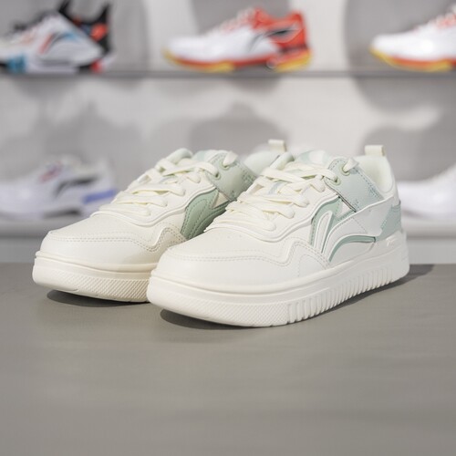 李宁正品秋季新款女子时尚低帮舒适回弹系带经典休闲鞋AGCU566-1