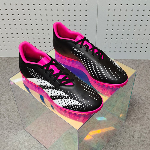 Adidas/阿迪达斯官方正品 PREDATOR 男女舒适运动足球鞋 GW4647