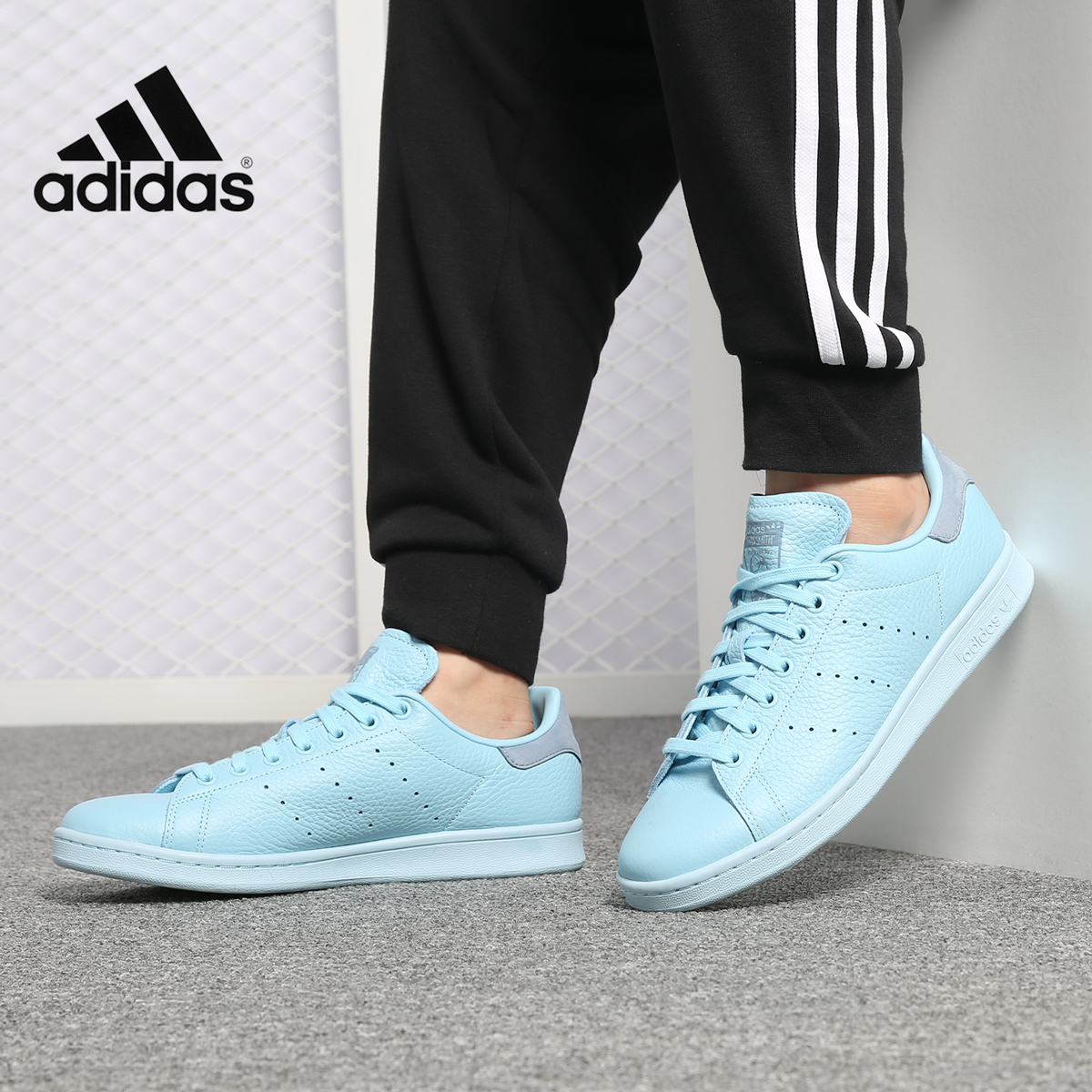 Adidas/阿迪达斯正品三叶草男女新款轻便运动休闲板鞋BZ0472