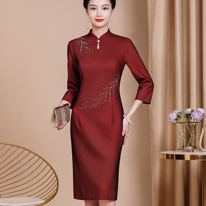 结婚礼喜妈妈礼服连衣裙改良旗袍母亲婚庆喜婆婆婚宴秋装新款