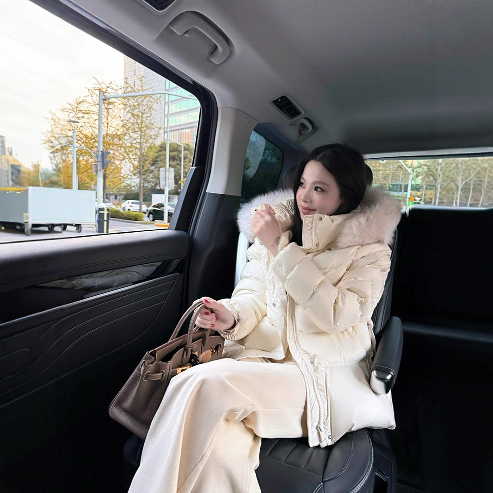 羽绒服女冬季2025新款韩版90白鸭绒加厚大毛领中长款收腰显瘦冬装