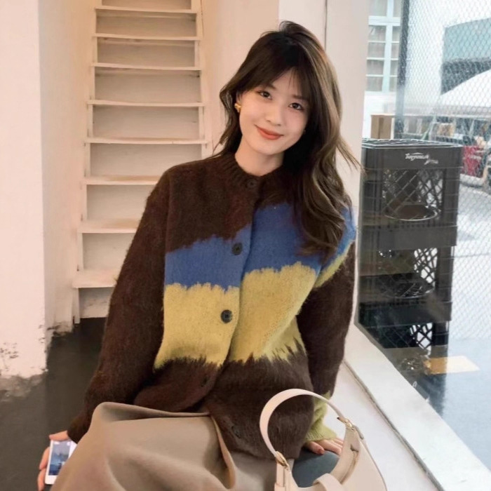 亲妈！柜790+！2025秋新款拼色毛茸茸针织开衫宽松显瘦毛衣上衣女