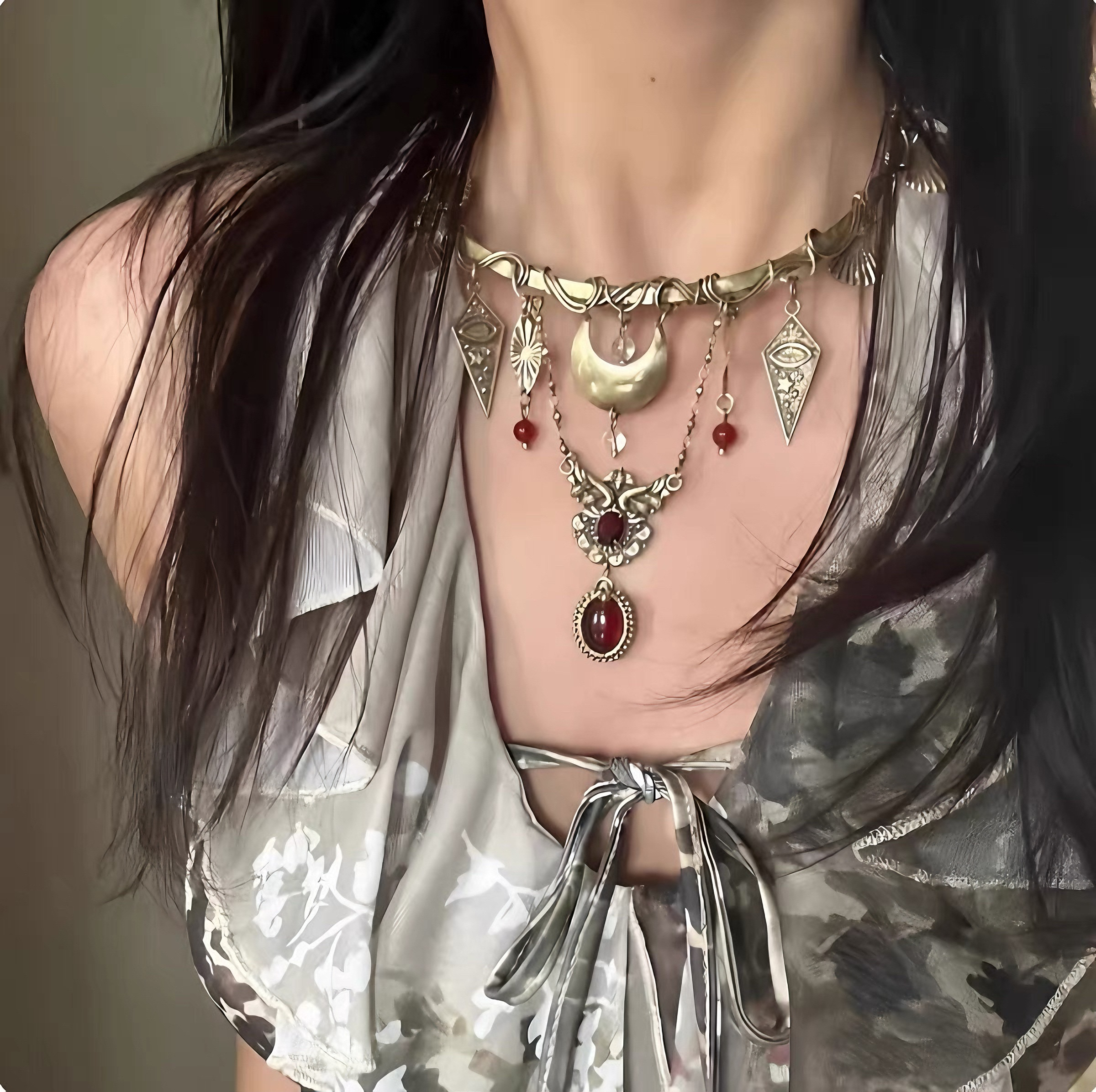 中古vintage古铜色月牙项圈亚文化重工锁骨链小众夸张设计感颈链