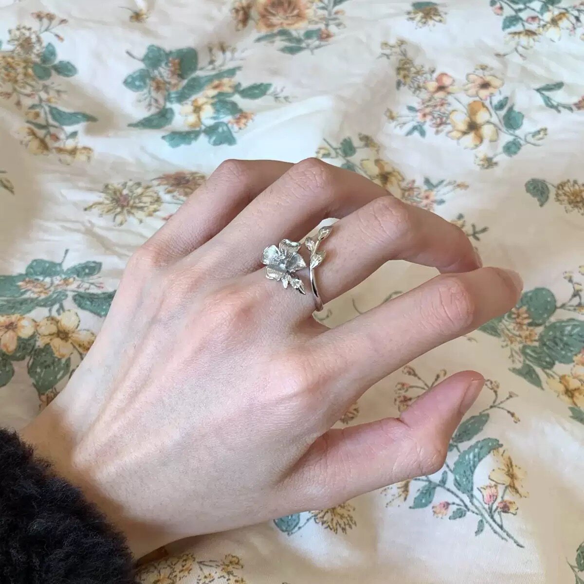 新中式复古冷淡风四照花戒指轻奢精致小众设计感树叶纹理食指戒