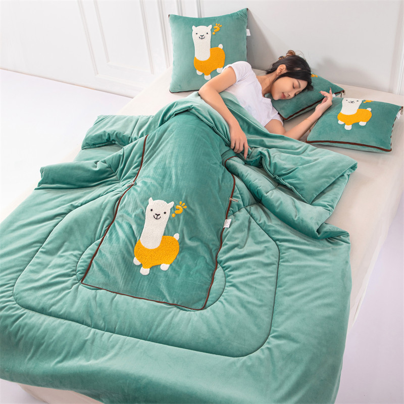 加厚抱枕被子两用汽车沙发靠垫枕头被办公室午休折叠珊瑚绒空调被