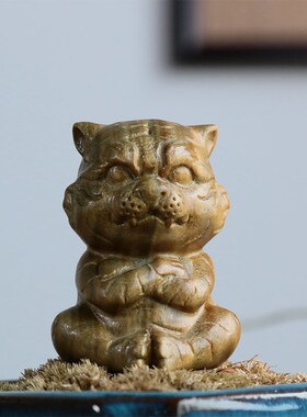 保真绿檀木雕刻工艺汽车摆件手把件老虎文玩礼品动物生肖虎虎生威