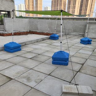 楼顶露台遮阳网立柱支撑杆水泥地固定支架底座天台平房屋绣球防晒