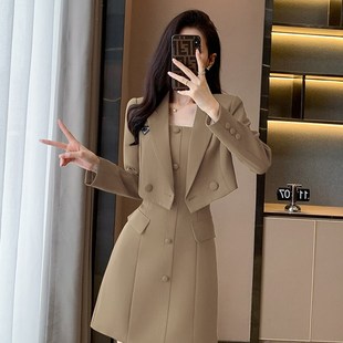 两件套高级感气质短款小西装套装2025春女装新款两件套裙子2131