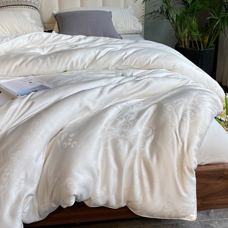 高端60支提花被柔软双人保暖蚕丝冬被雪绒纤维被芯加厚单人春秋被,床上用品,化纤被,淘宝优惠券,粉丝福利购,淘宝优惠卷