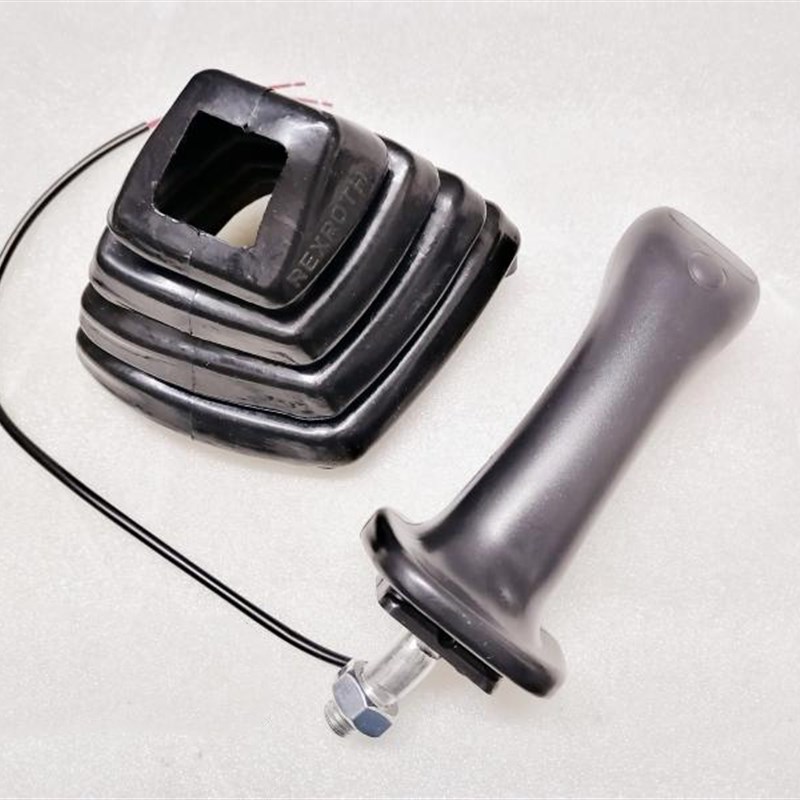 挖掘机配件 洋马Vio17 20-3 30 35 55 85手柄胶防尘套操纵杆