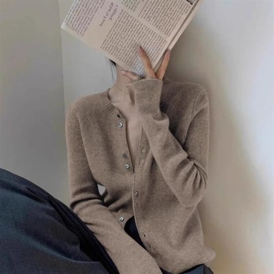 树莓粉色毛衣女短外套春秋季薄款修身短款小个子长袖针织开衫上衣