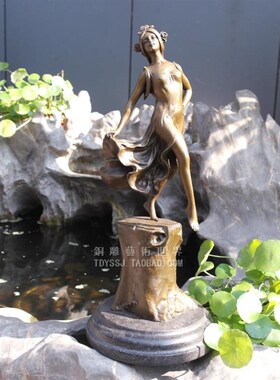 铜雕塑艺术品少女英姿树桩上的舞蹈人物工艺品创意摆件家居饰品