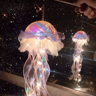 网红手提成品发光水母灯玩具摆摊手提灯笼成品儿童少女房间挂饰