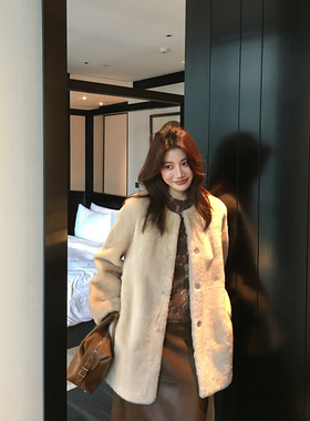Alone Savor龙喜儿 秋冬轻奢羊毛革皮草外套圆领宽松女士上衣V099